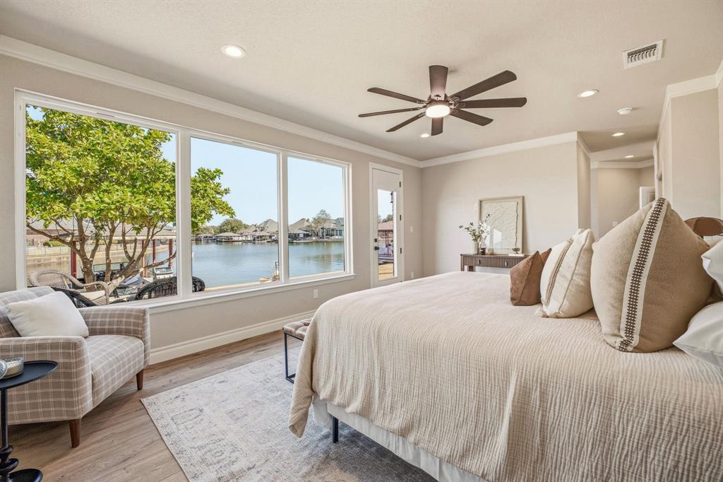 Waters Edge - Residential