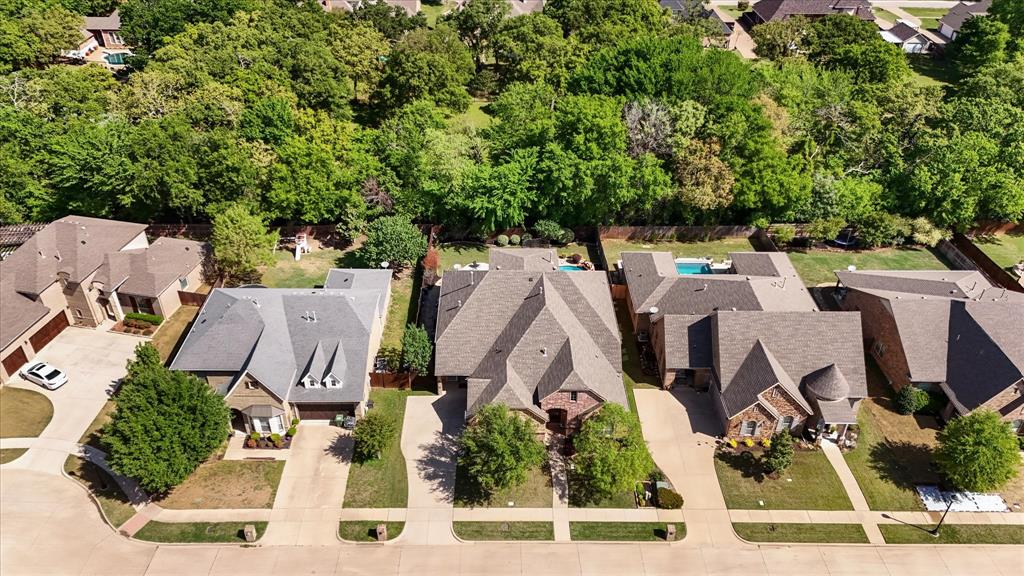2711 Stonebriar Court