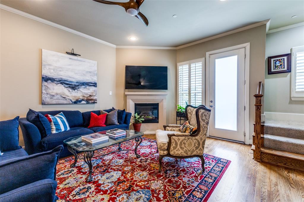 7333 Valley View Lane 304