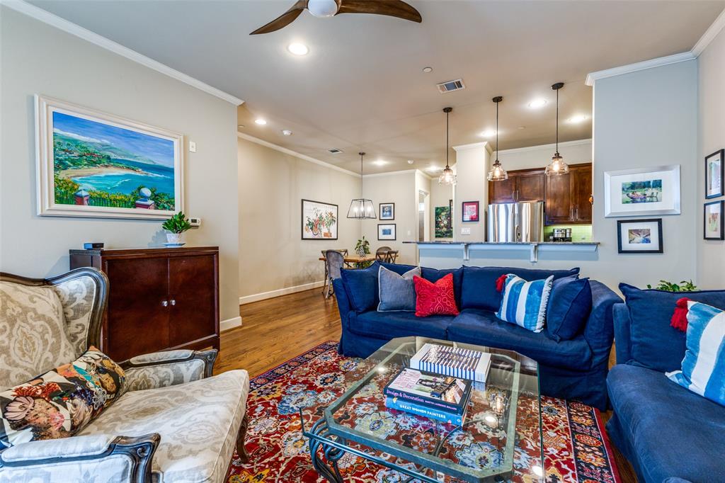 7333 Valley View Lane 304