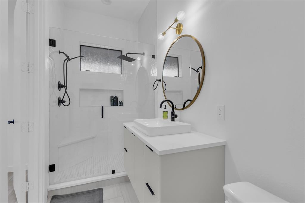 CLIFTON PLACE NO 2 - Residential