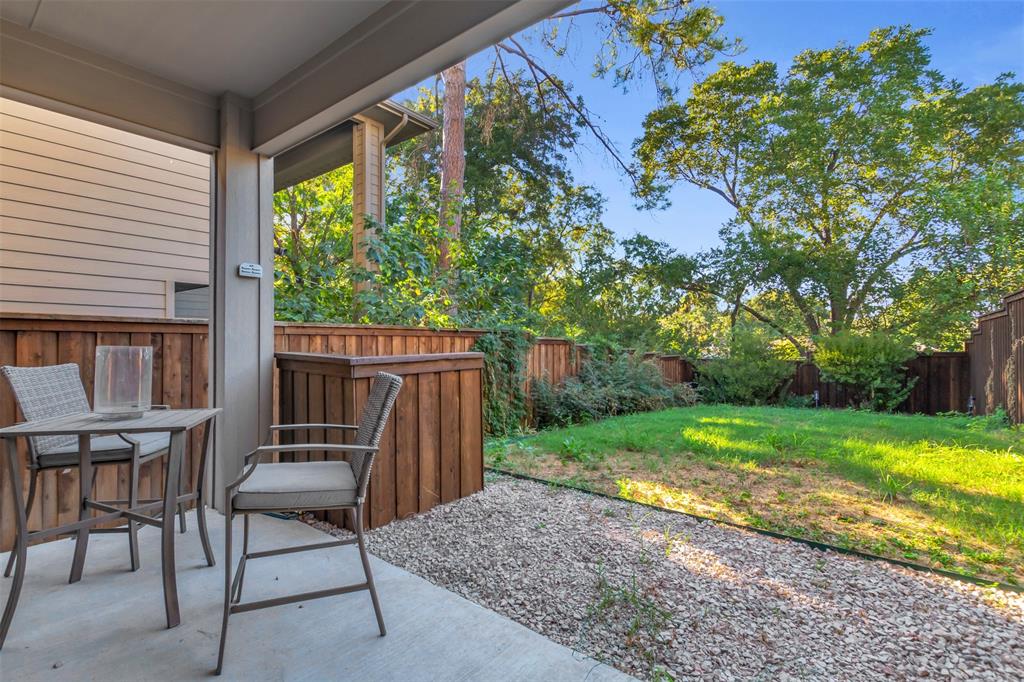 CLIFTON PLACE NO 2 - Residential