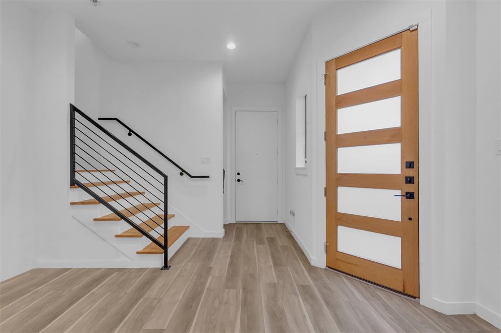 CLIFTON PLACE NO 2 - Residential