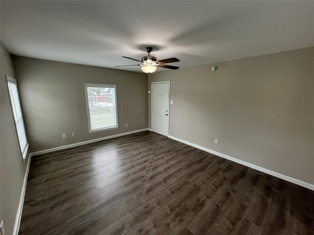 1227 S Montclair Avenue