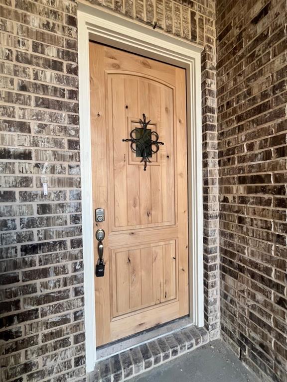 1004 Elmstead Drive