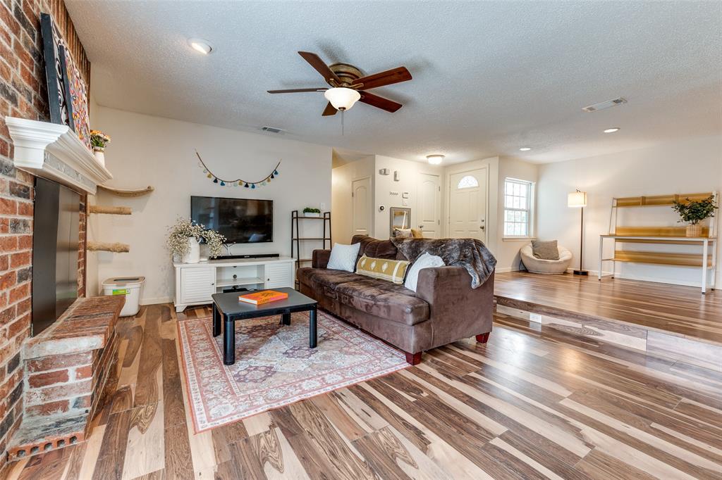 Country Club Estates - Residential