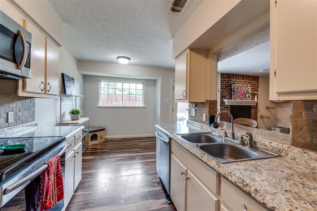 Country Club Estates - Residential