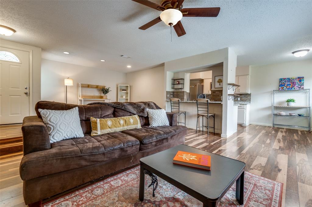 Country Club Estates - Residential