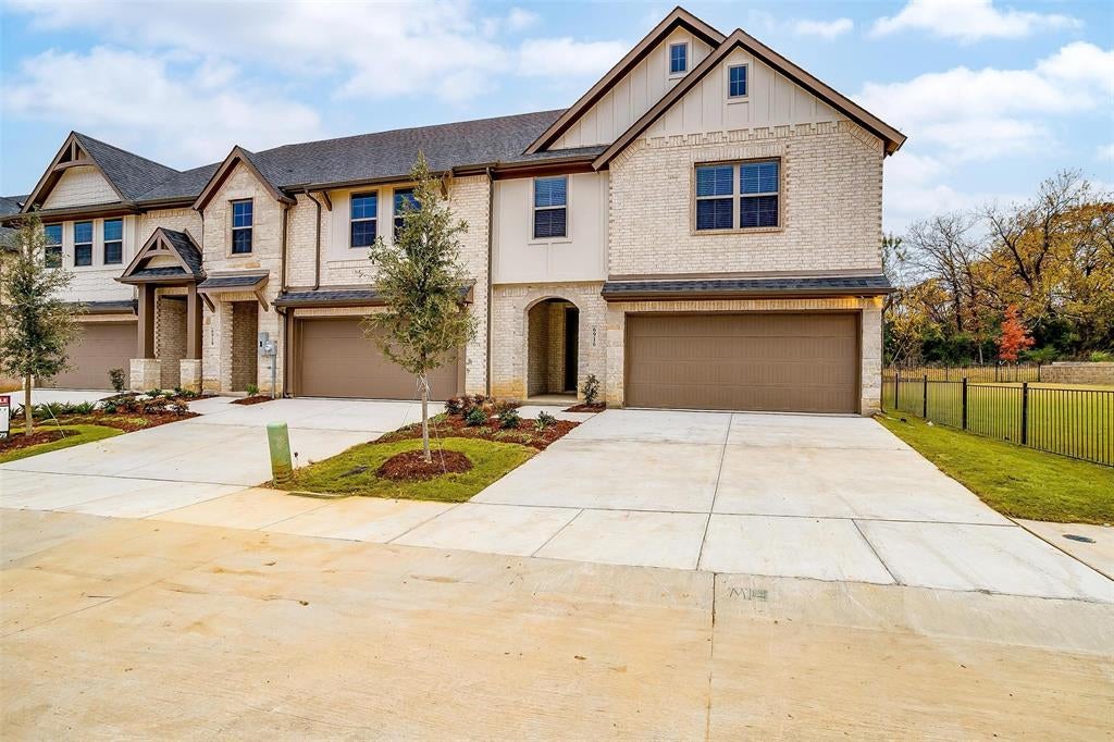 800 Homeplace Circle