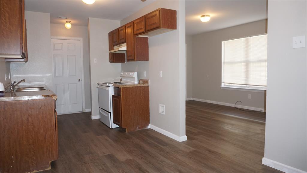 Stallcups Third Filing Add - Residential Lease