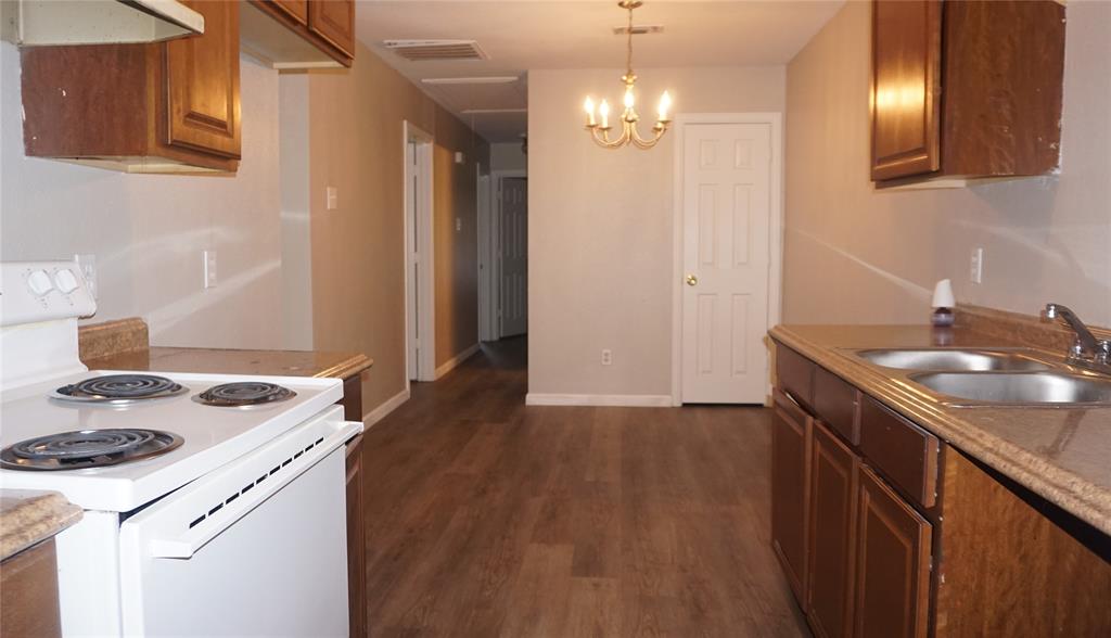 Stallcups Third Filing Add - Residential Lease