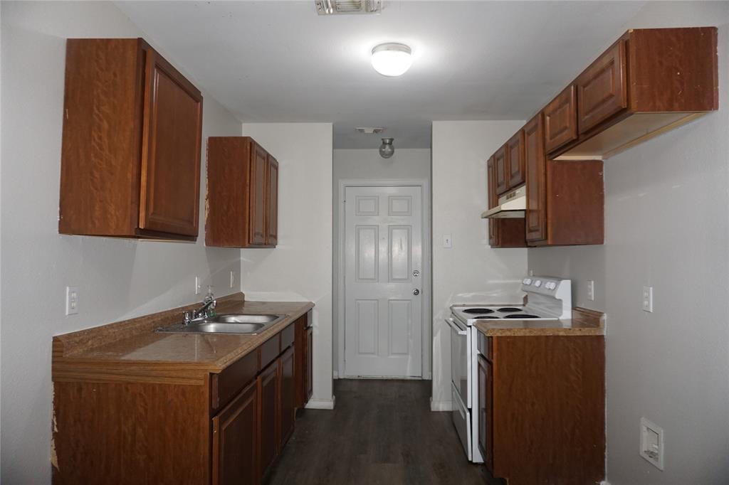 Stallcups Third Filing Add - Residential Lease