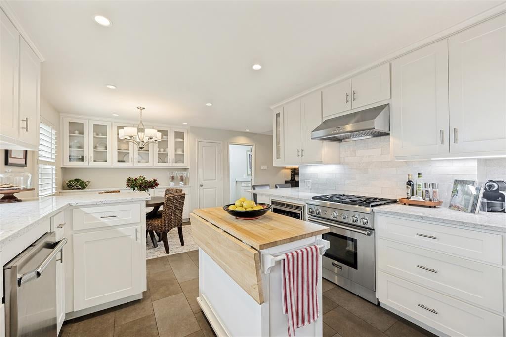7115 Blairview Drive