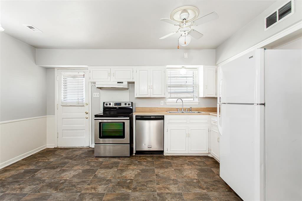 Casa View Oaks 04 Rev - Residential Lease