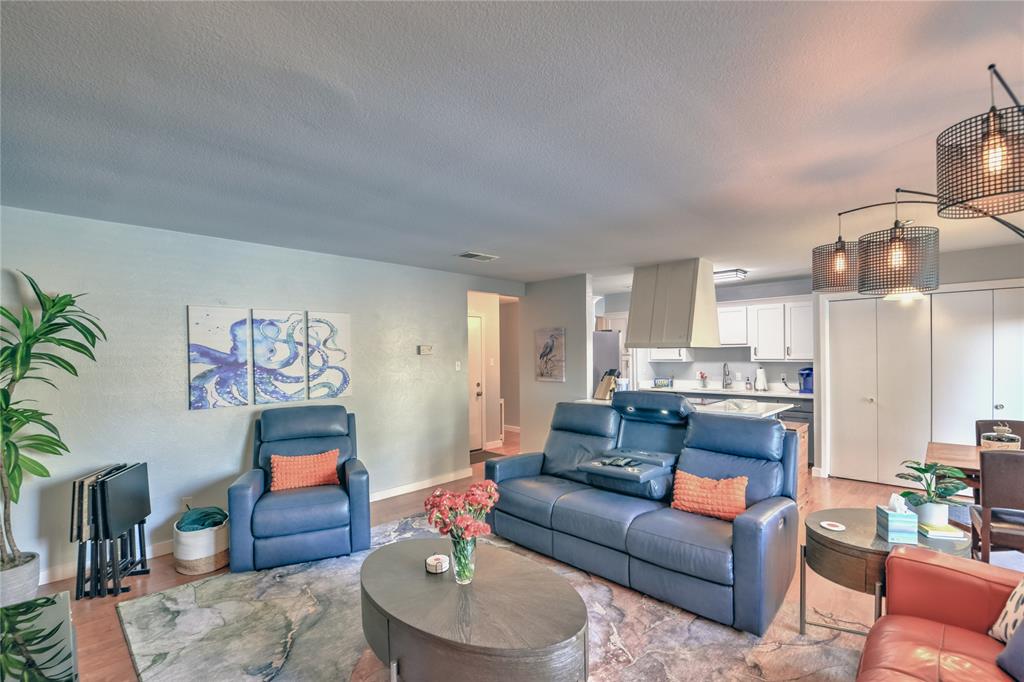 Friars Square Add - Residential