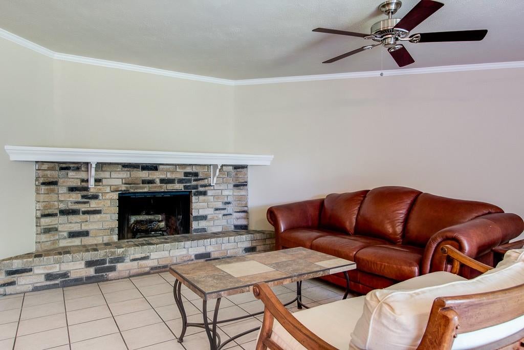 631 Valley View Drive