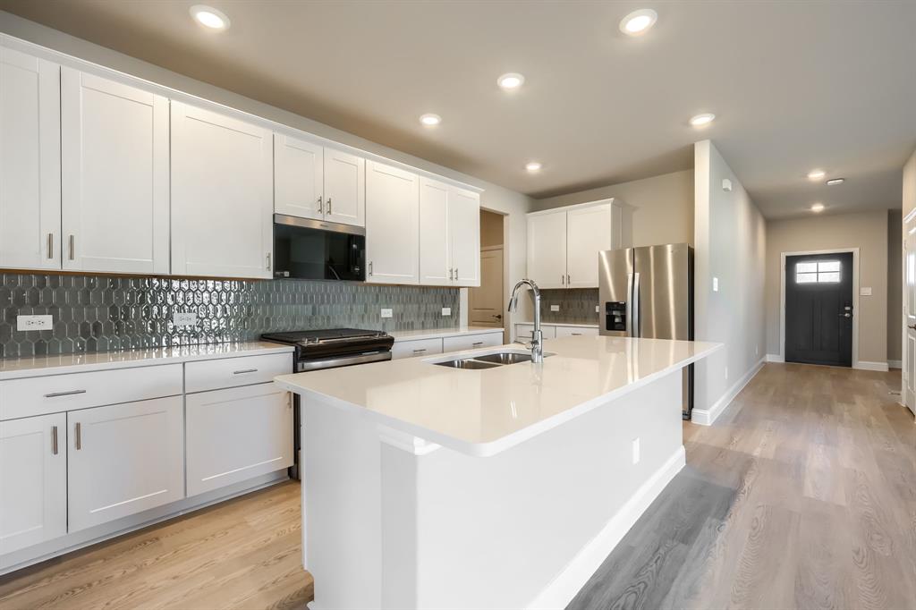 Simpson Xing Ph 4 - Residential Lease