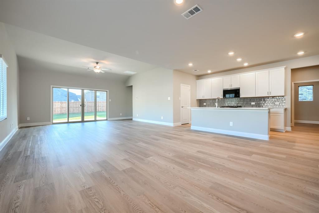 Simpson Xing Ph 4 - Residential Lease