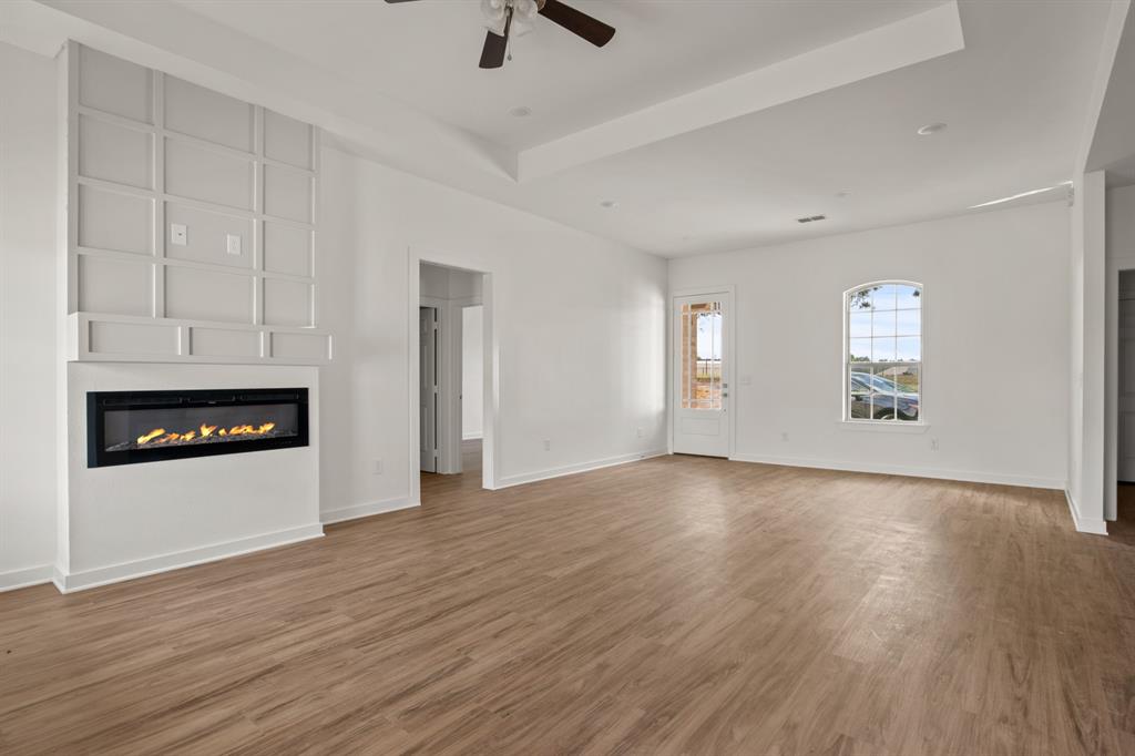 Peoples Crossing - Residential