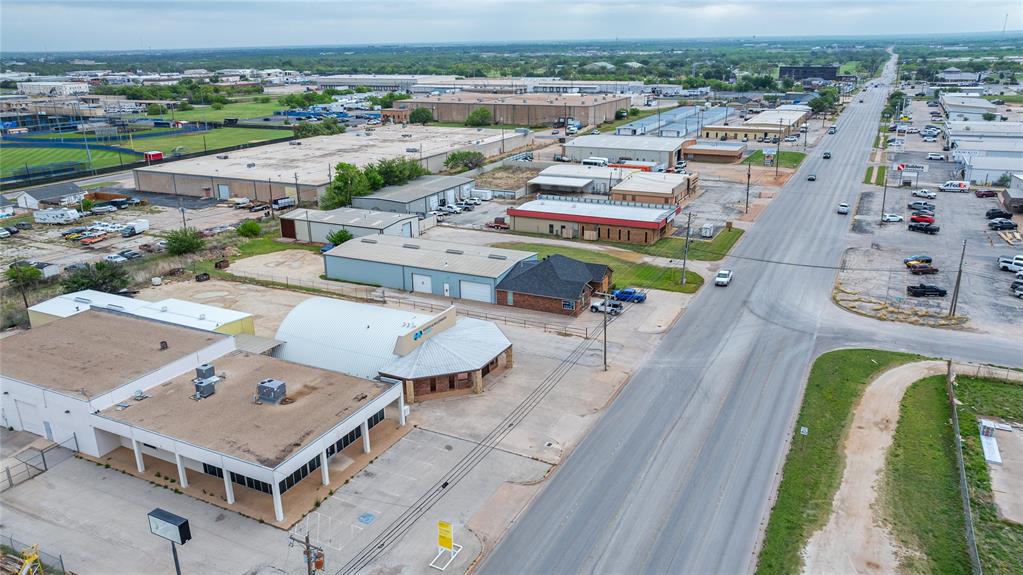 Abilene Indust District Se - Commercial Sale