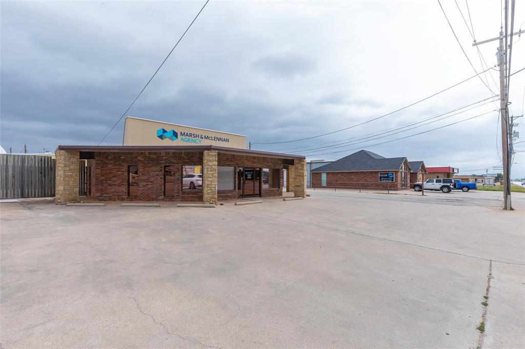Abilene Indust District Se - Commercial Sale