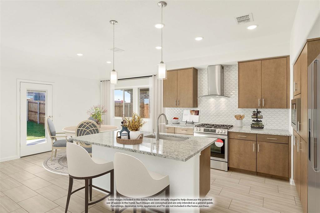 Eagle Glen Elements - Residential