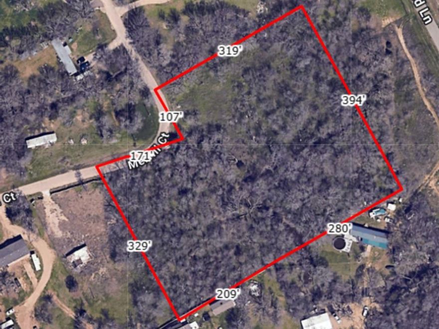 4+ acres in Burleson, located in Mansfield ISD and outside city limits. Property has been partially cleared of brush and trees while leaving some for shade. Build your dream home or place a mobile home—livestock welcome! Enjoy peaceful country living with plenty of space for outdoor activities, privacy, and endless possibilities.