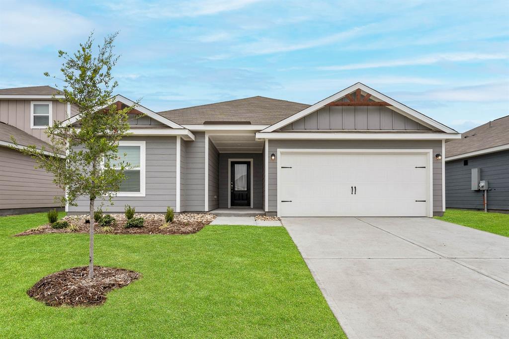 Delano Estates - Residential Lease