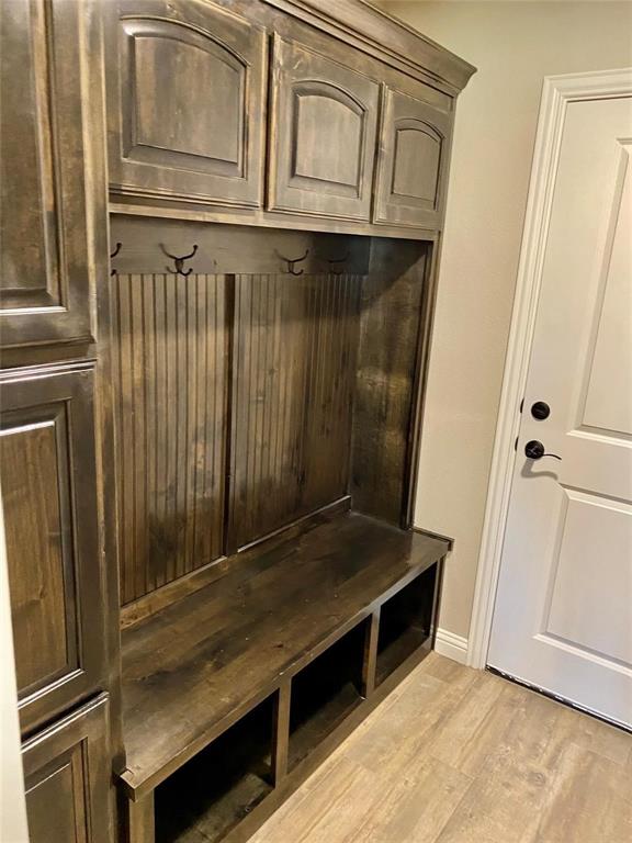 Meander Estates Ph Two - Residential Lease