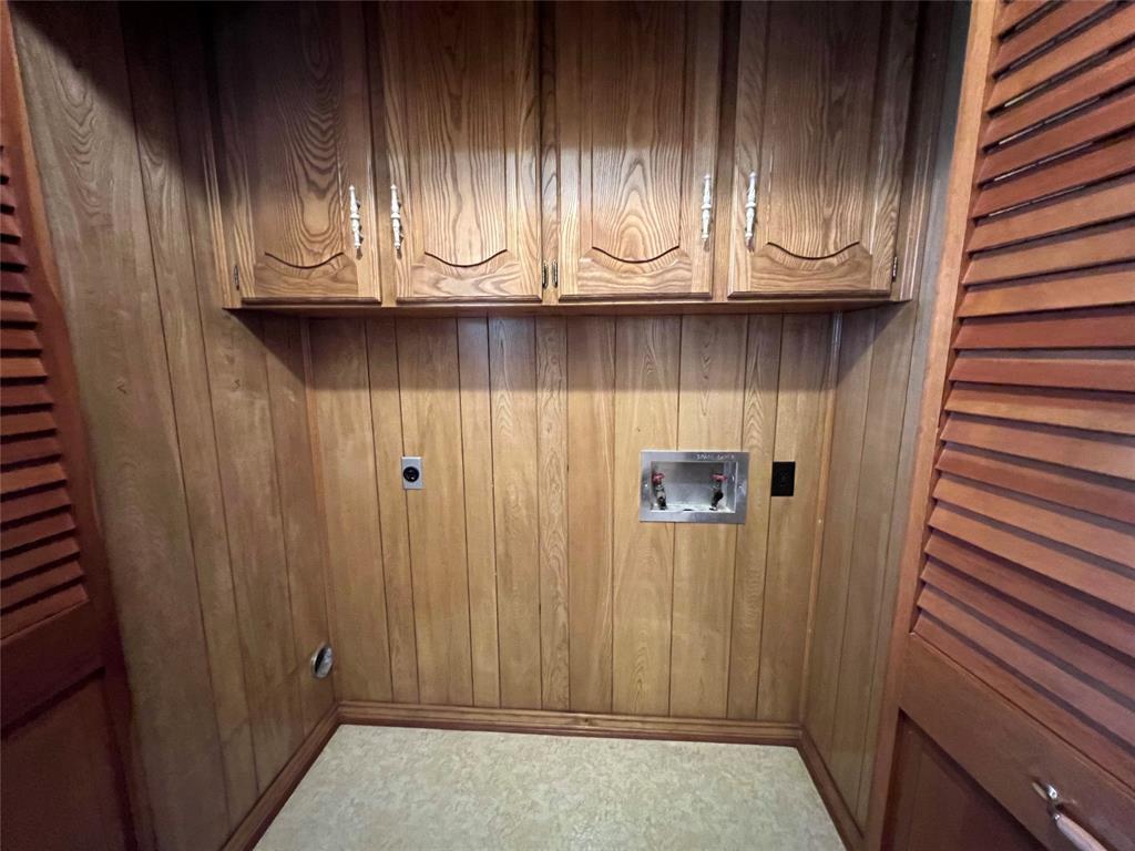 Lipsey Add - Residential Lease