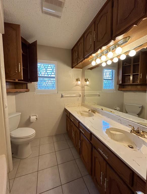 Lipsey Add - Residential Lease