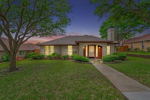 2010 Vista Crest Drive Carrollton TX 75007