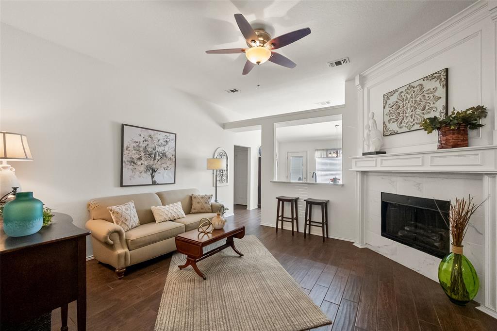 1307 Hidden Oaks Drive