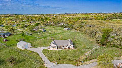 169 Star Point Lane Weatherford TX 76088