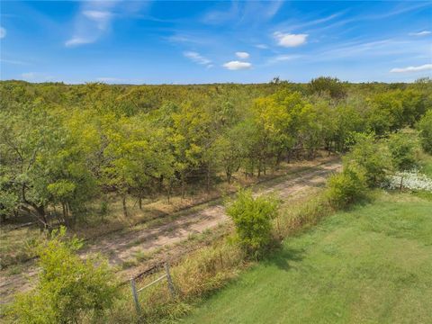 Photo of TBD16acrTract Co Rd 146, Kaufman, TX 75142 (MLS # 21145116)