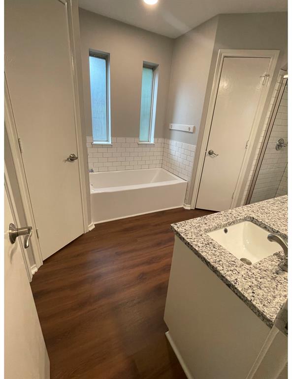 Walnut Creek Valley Add - Residential Lease