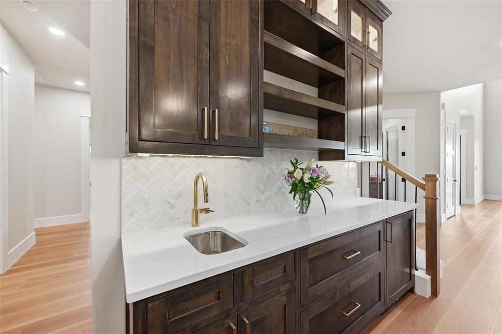 Bailey Acc - Residential