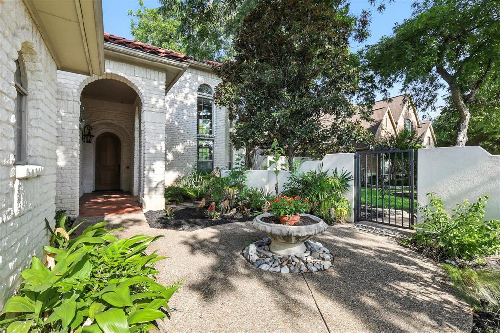 101 Cascade Way