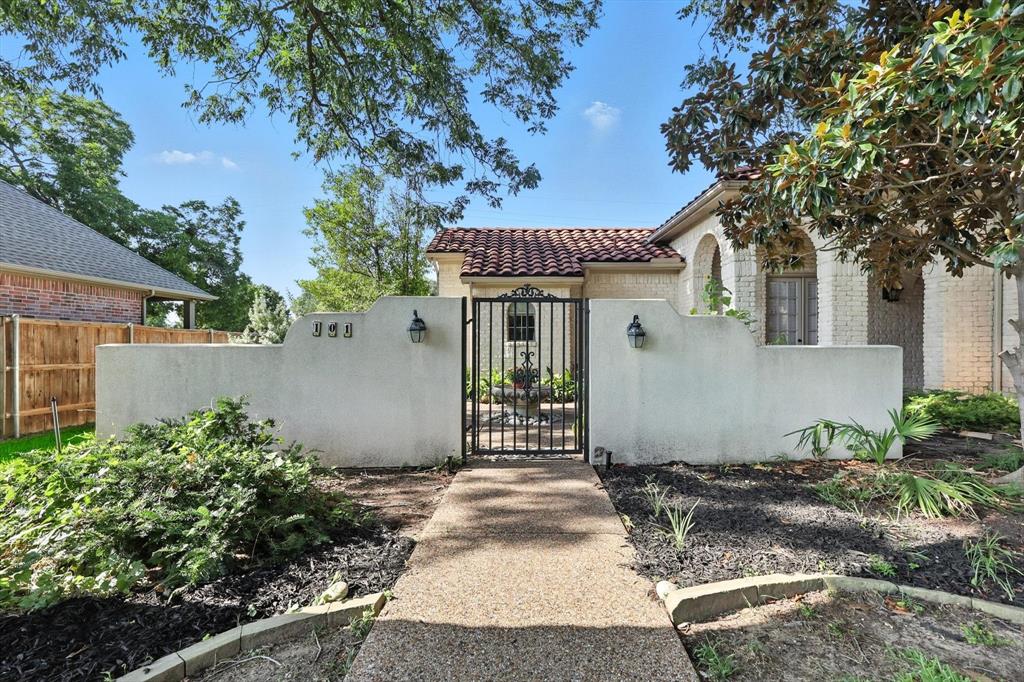 101 Cascade Way
