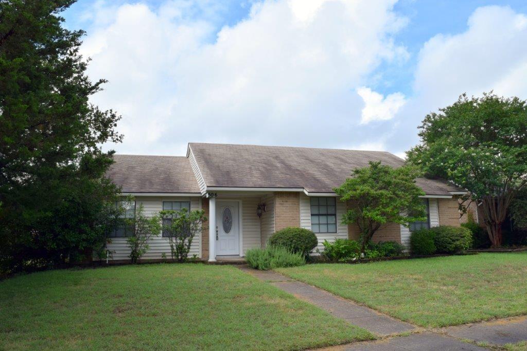 Photo 1 of 10 — 506 Willow Oak Street, Allen, TX 75002