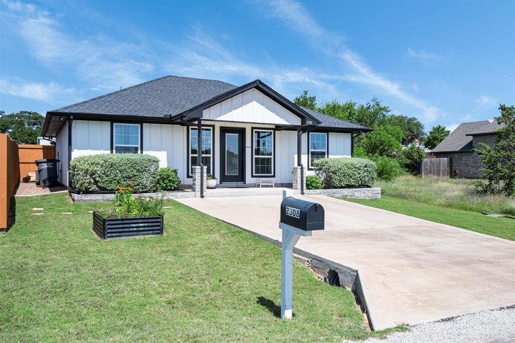 2308 Centaurus Way