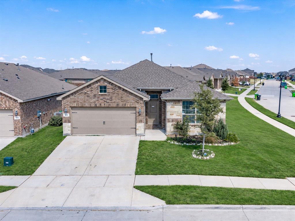 1800 Chamaeleon Drive