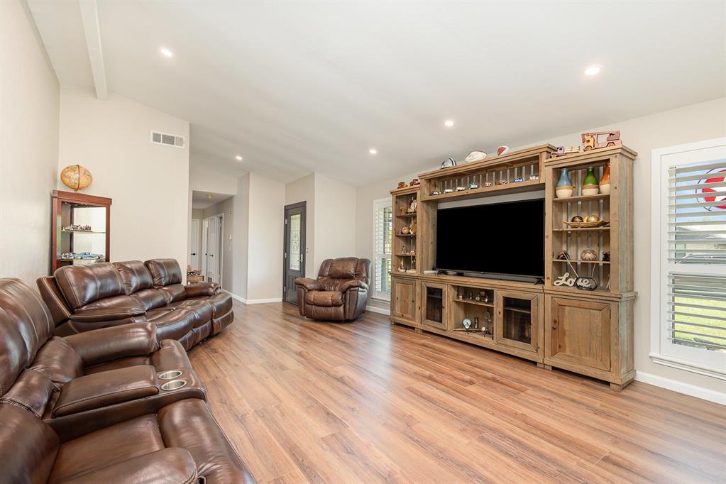 3105 Kensington Drive