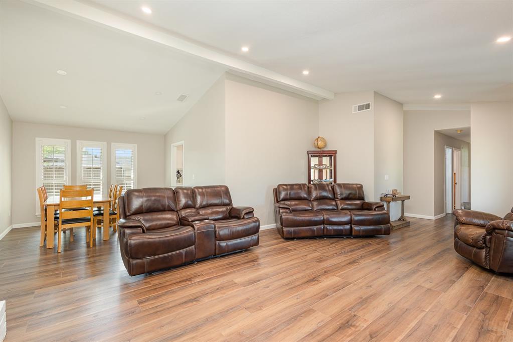 3105 Kensington Drive