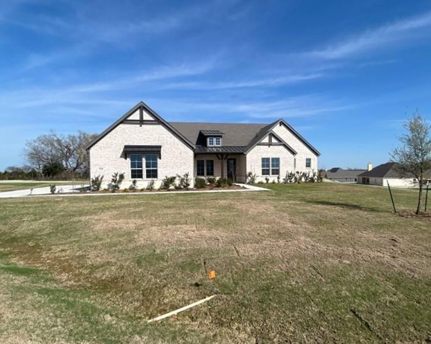 Estimated April 2026 completion! Ask us about our Trade In Trade Up program, we can buy your home! Beautiful new construction home on a 1-acre homesite offering peaceful country living and scenic views! This single-story design features 3 bedrooms, 3 full baths, a versatile flex room, formal
dining, providing plenty of space for everyone to enjoy. The open-concept layout blends style and functionality with spacious living areas, perfect for gathering and entertaining. Located in a highly rated school district, this home combines quiet surroundings with everyday comfort and convenience.