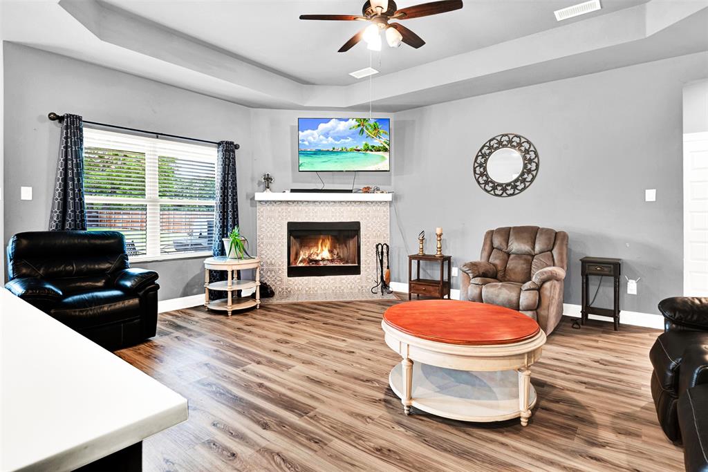 10605 Lago Vista