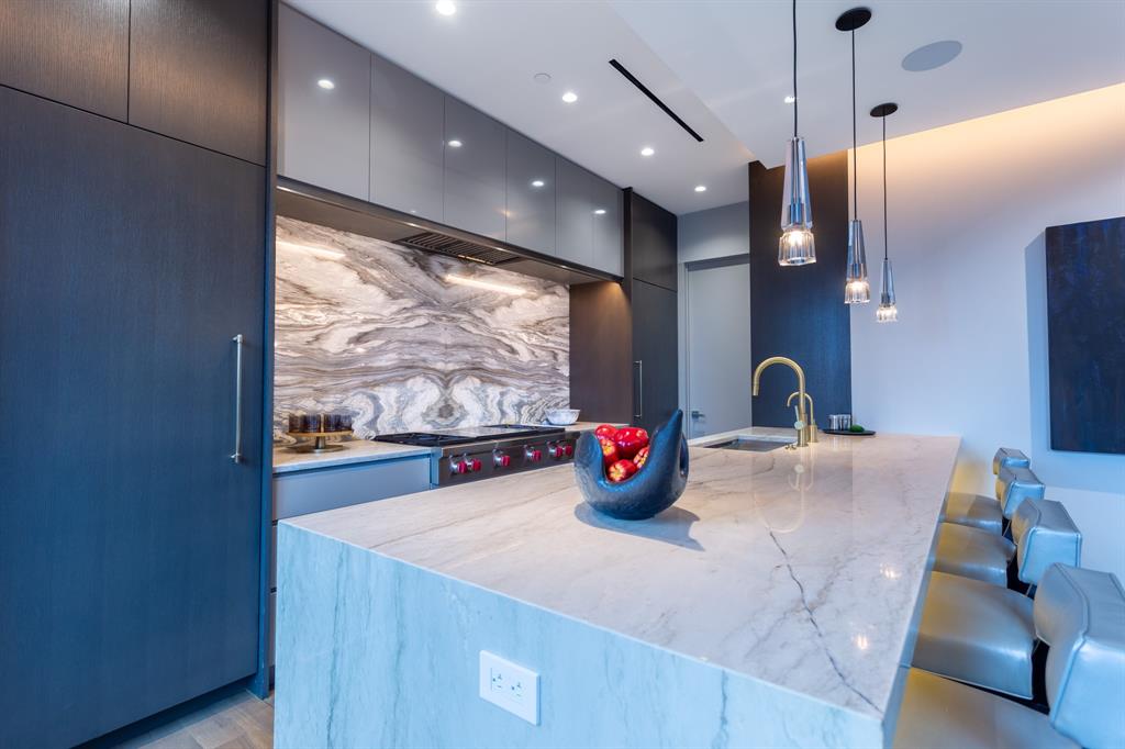 Stoneleigh Residences - Residential