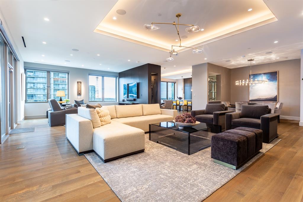 Stoneleigh Residences - Residential