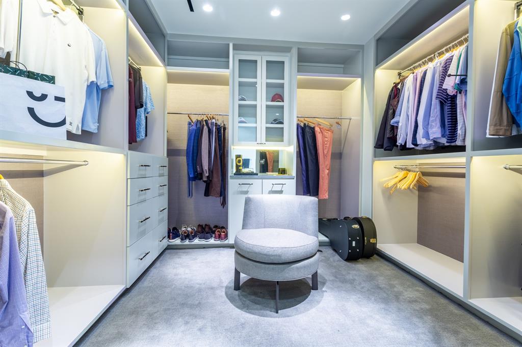 Stoneleigh Residences - Residential