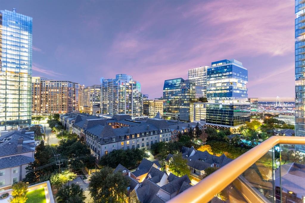 Stoneleigh Residences - Residential